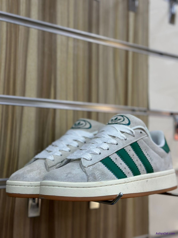 Adidas campus