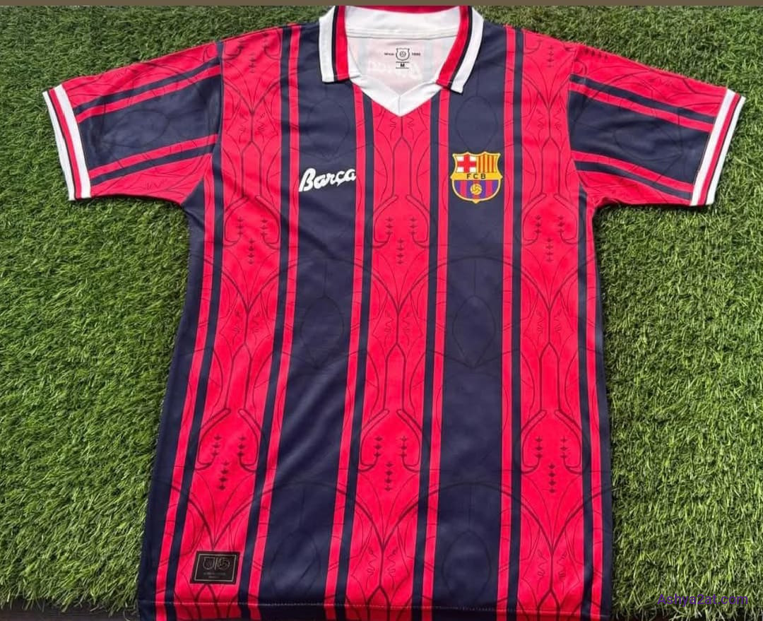 بلوزة رياضية