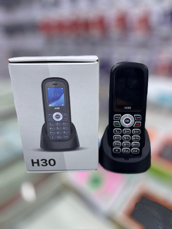 هاتف H30