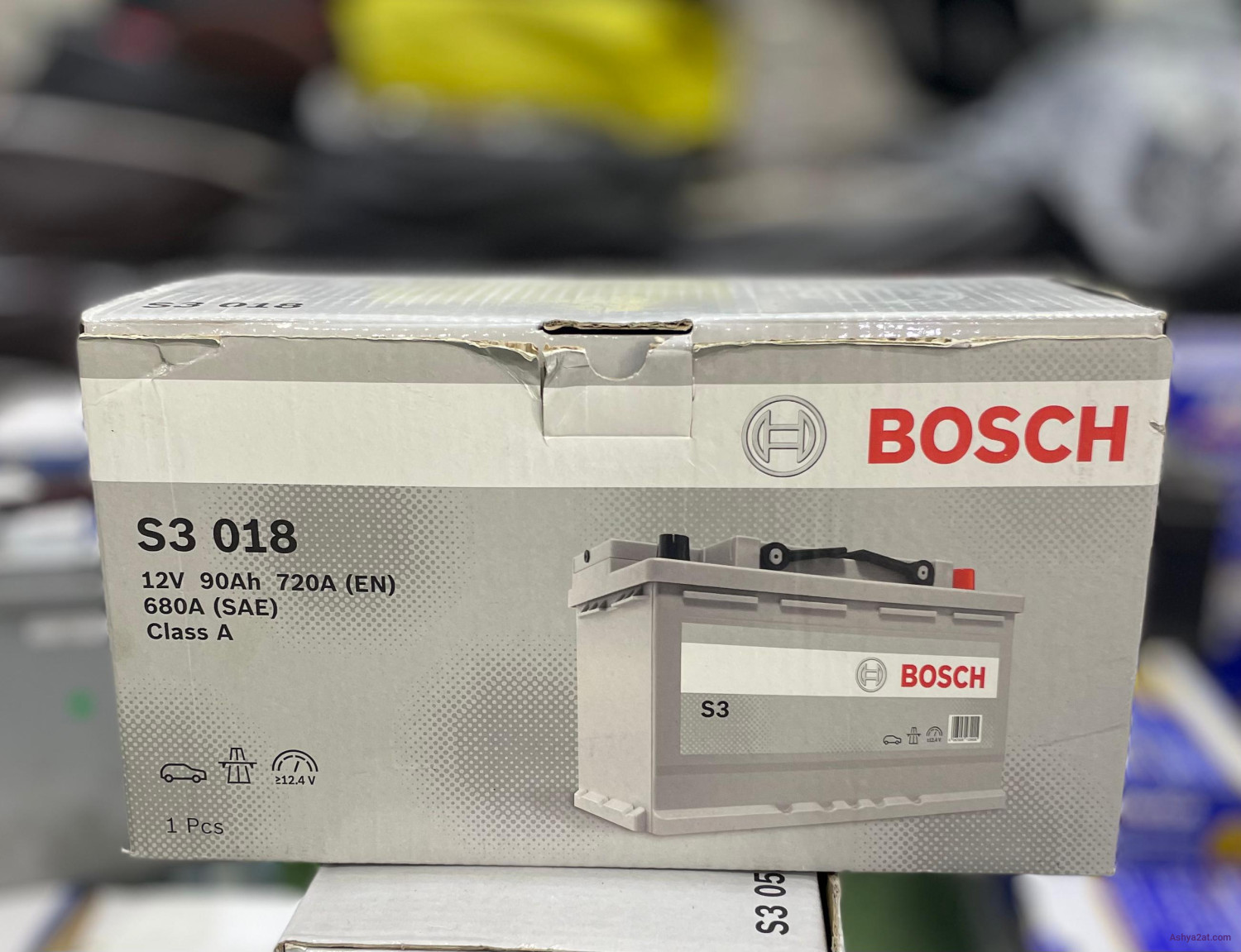 بطارية السيارة