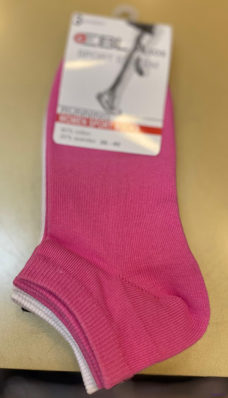 جوارب نسائيه ساق قصير