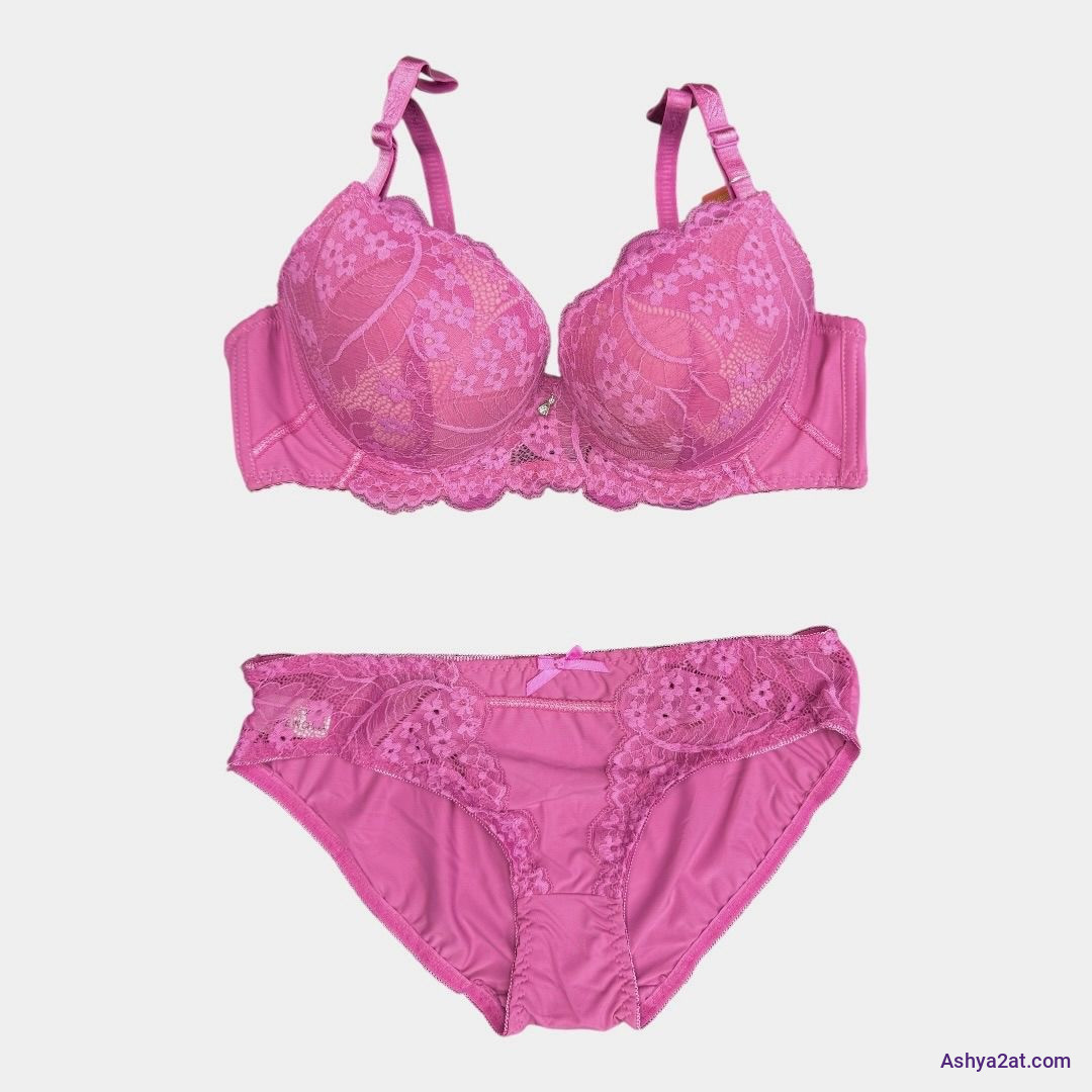 ملابس داخلية