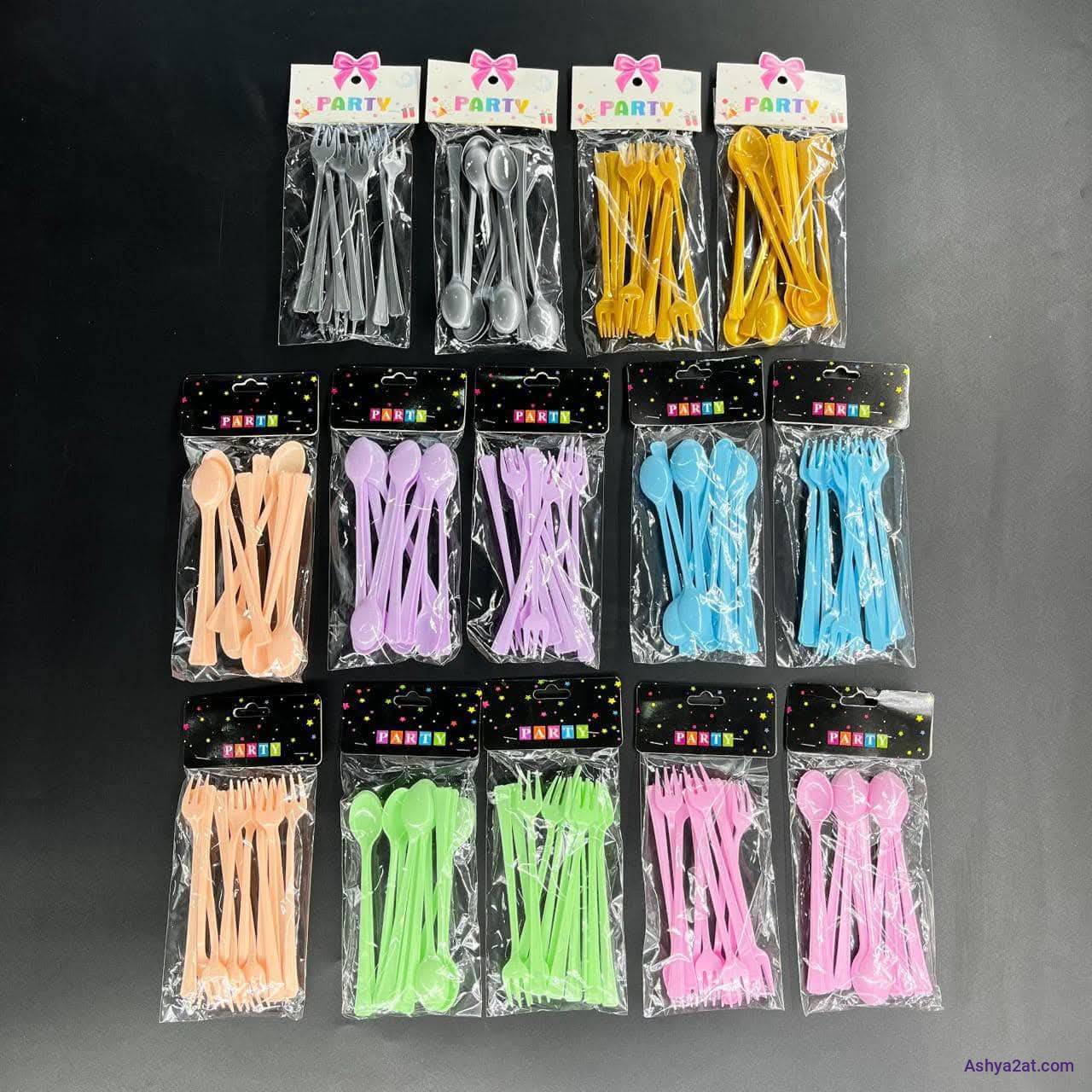 معالق وشوك بلاستيك