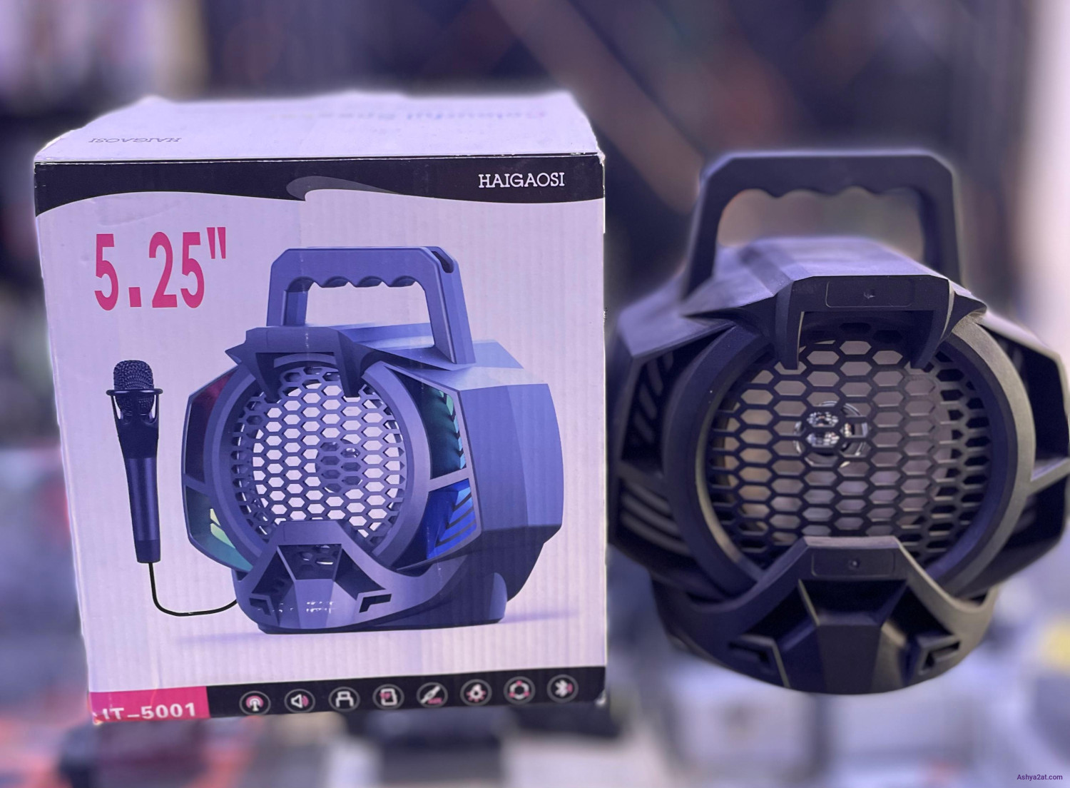 سماعة مع مكبر صوت