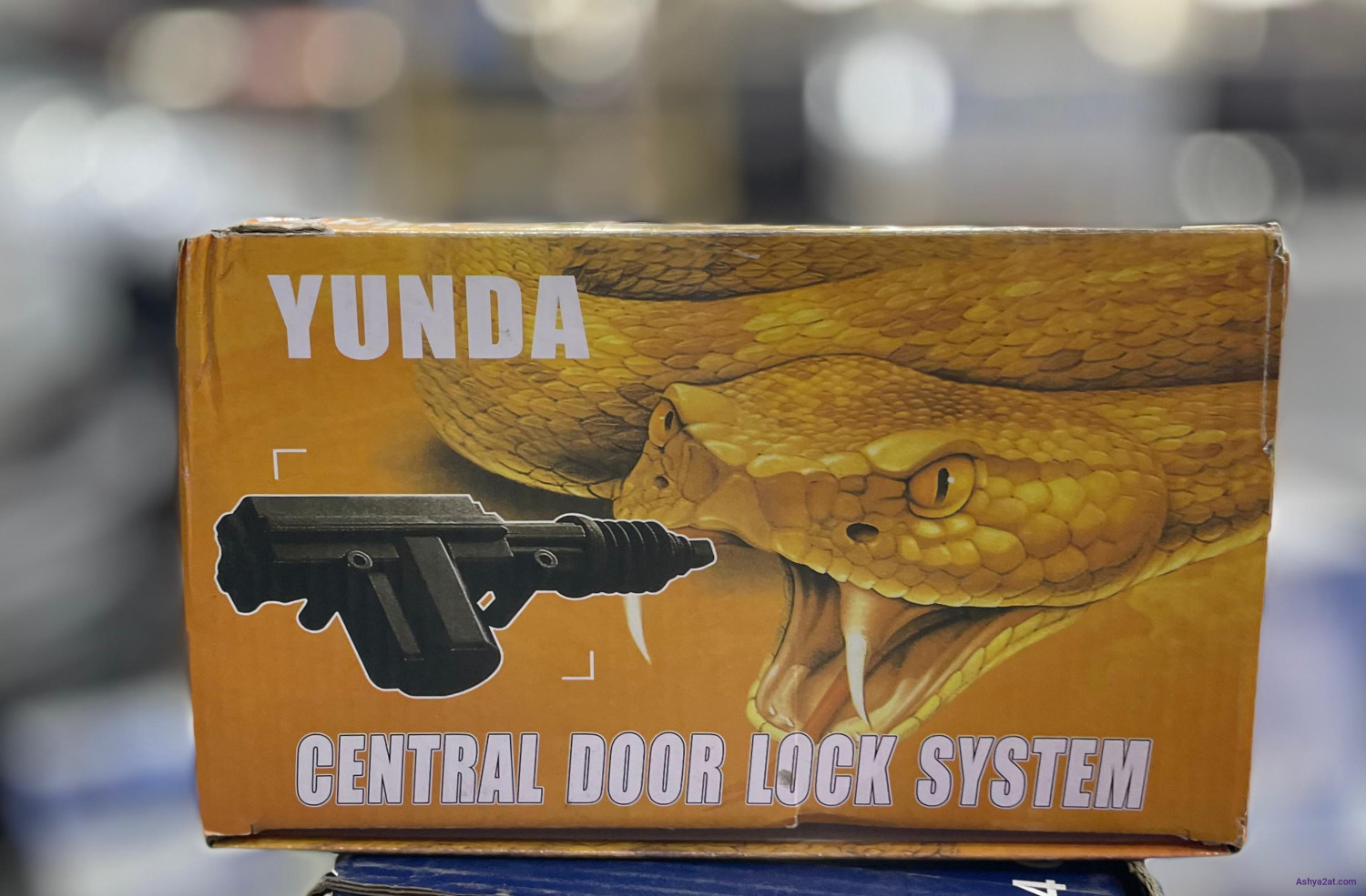 بلف فتح وإغلاق السيارة