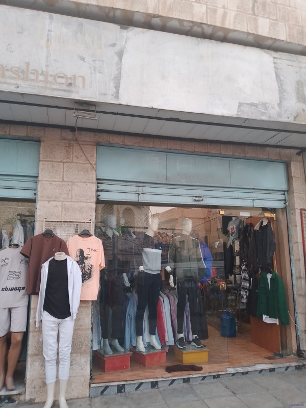 عاشق للملابس