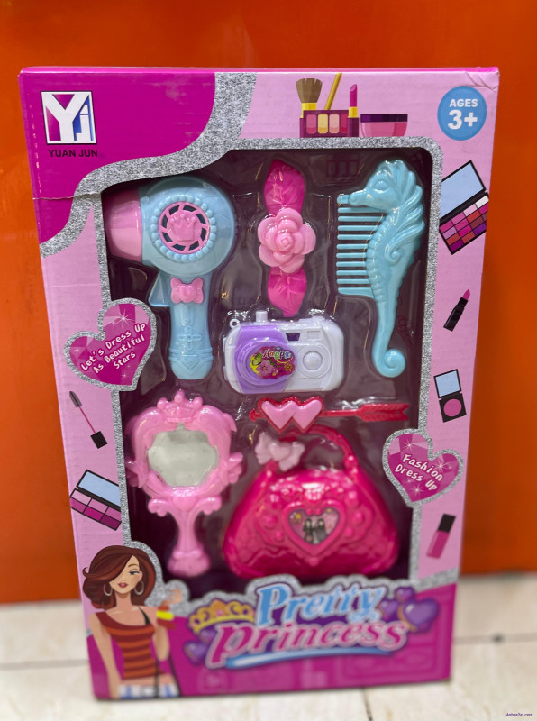 لعبة عدة التسريحة