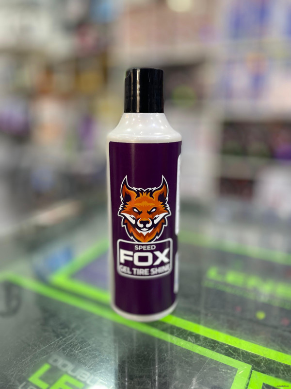 منظف عجل السيارة